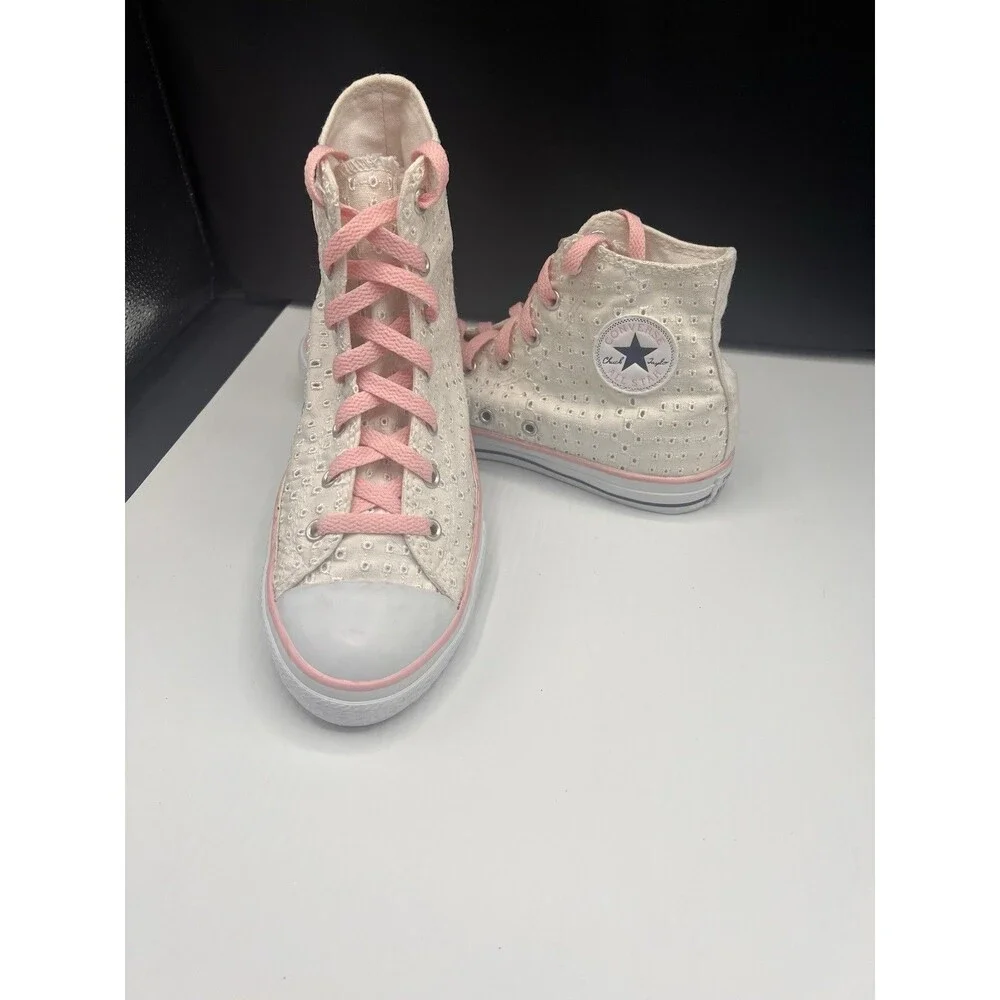 Converse Chuck Taylor Eyelet High Top Sneakers Youth 5 Women’s 7 Pink/White EUC